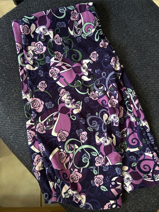 LuLaRoe Pants - LuLaRoe Disney queen or godmother Deep Purple Floral Swirl Leggings Pink & Mint
